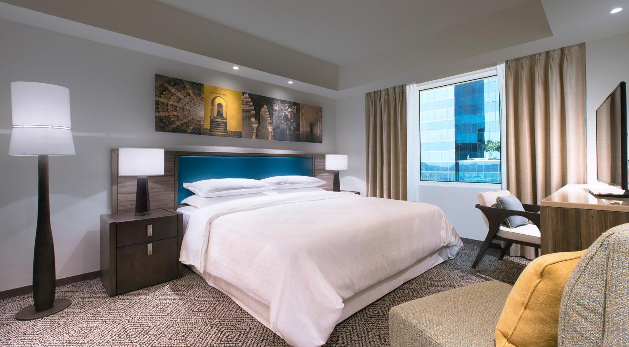 Sheraton Hyderabad Hotel Dış mekan fotoğraf