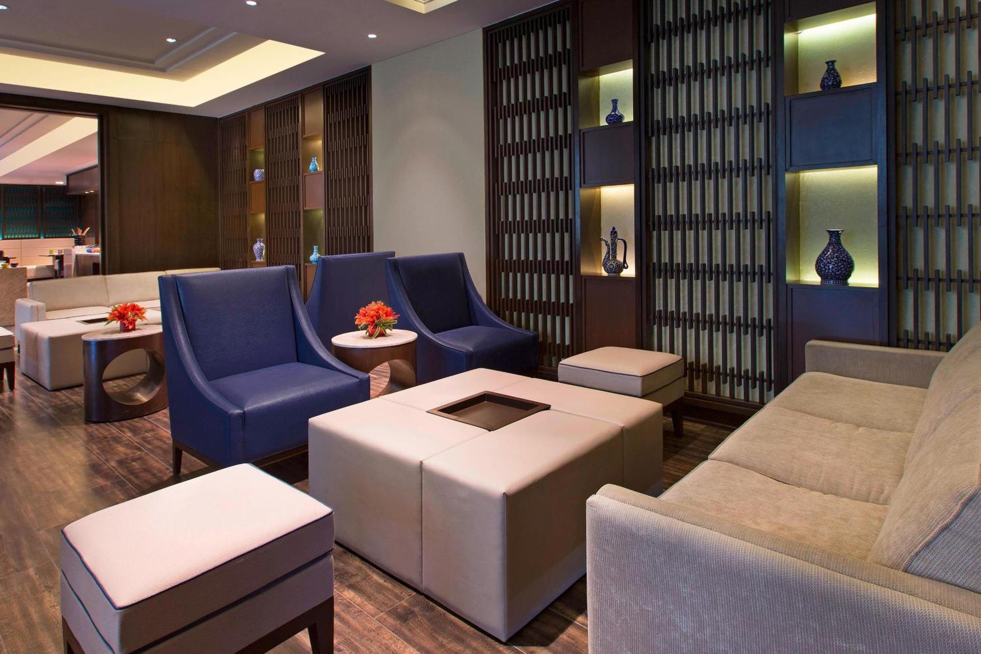 Sheraton Hyderabad Hotel Dış mekan fotoğraf