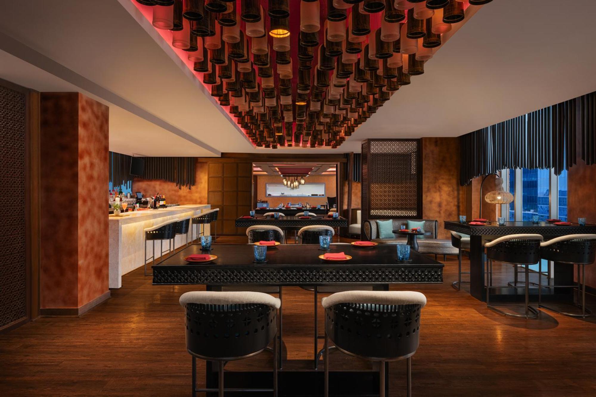 Sheraton Hyderabad Hotel Dış mekan fotoğraf