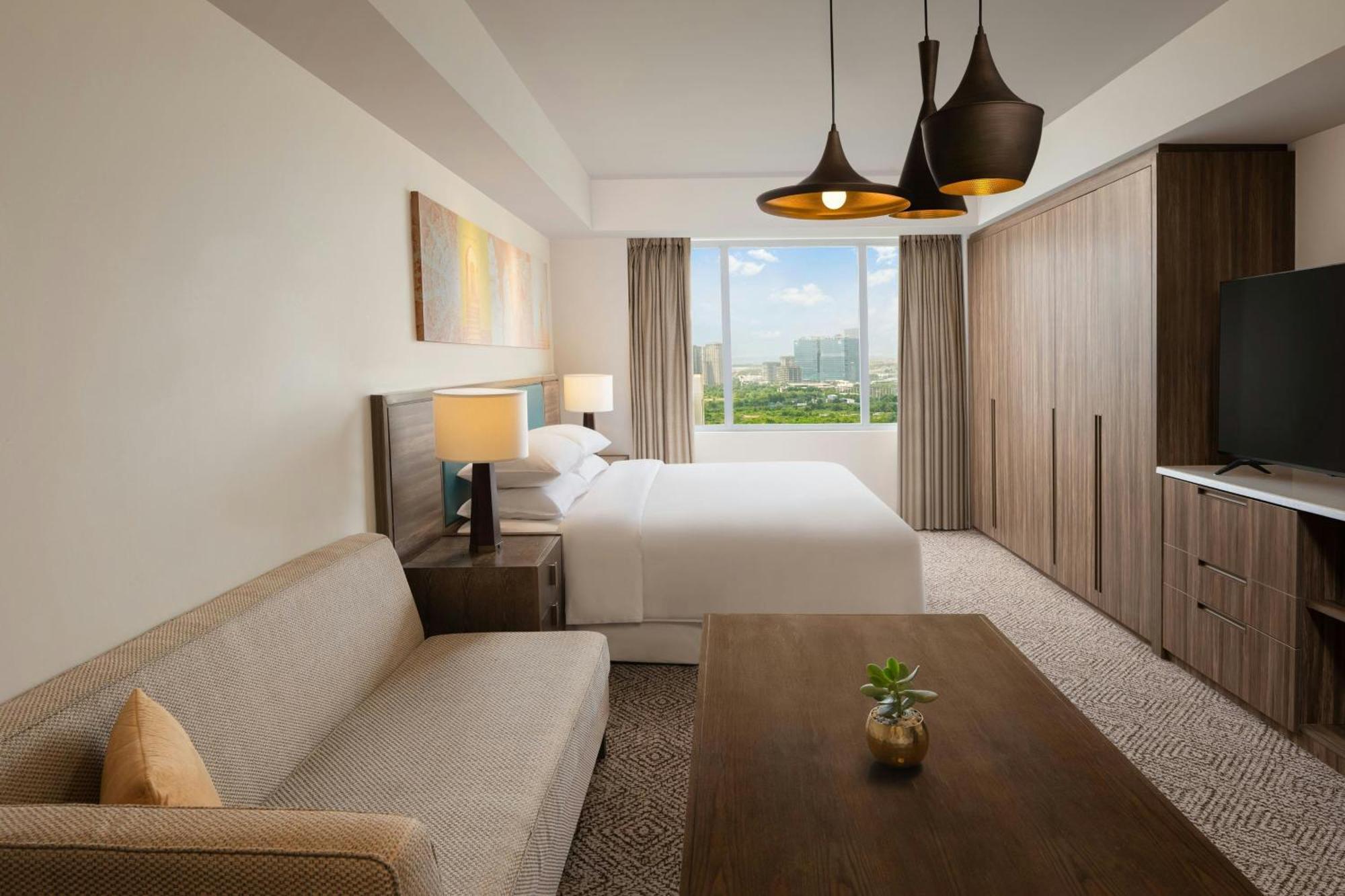 Sheraton Hyderabad Hotel Dış mekan fotoğraf